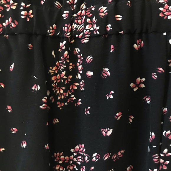 Loft PETITE Black Rose Pink Floral Romper Jumpsuit - Picture 6 of 8